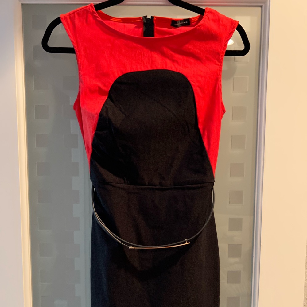 Midi orange & black dress with belt